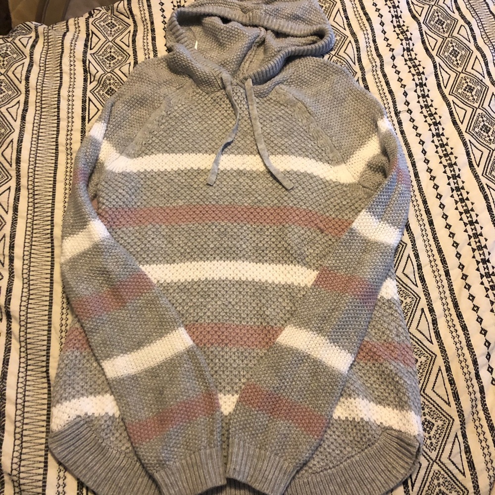 Sweater Hoodie! Very warm and soft! Stripped. XL